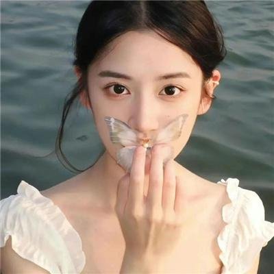 给女人的爱海报